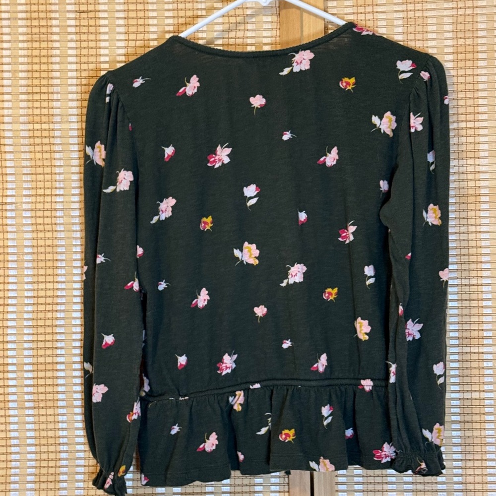 Lucky Brand Floral Peplum Top Green Long Sleeve Lace Trim Pintuck Boho Small - Picture 4 of 7